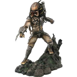 👉 PVC Diamond Select Predator Gallery Unmasked Statue - SDCC Exclusive
