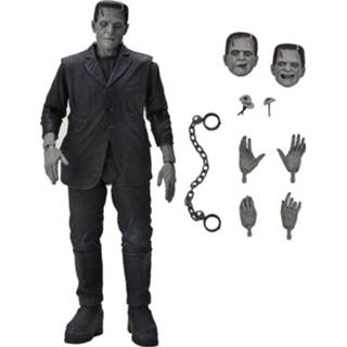 👉 Zwart wit Universal Monsters Action Figure Ultimate Frankenstein's Monster (Black & White) 18 cm 634482048054