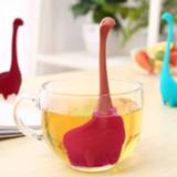 👉 Food Grade PP Koken Dinosaur Infuser Loch Ness Monster Vorm Hittebestendigheid Totaal Theezeefjes Theeservies Koffiegereedschap (Paars)