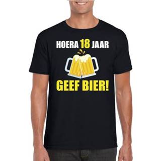 👉 Shirt zwart mannen Hoera 18 jaar geef bier t-shirt heren