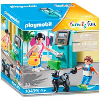 👉 Geldautomqat PLAYMOBIL Family Fun - Vakantiegangers met geldautomaat 70439 4008789704399