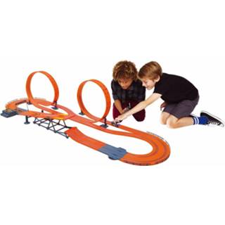 👉 Racebaan active Hot Wheels Zero Gravity Slot Car Track + 2 Auto?s en Controllers Licht 4894380831622