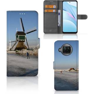 👉 Flipcover Xiaomi Mi 10T Lite Flip Cover Schaatsers 8720215961447