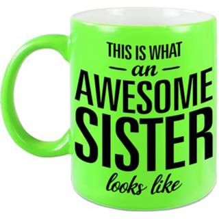 👉 Beker active groen Awesome sister cadeau mok / neon voor zus 330 ml