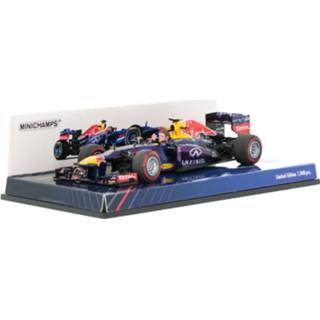 👉 Modelauto Red Bull Racing RB9 - schaal 1:43 4012138124806
