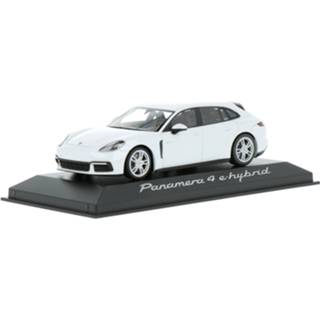 👉 Modelauto Porsche Panamera 4 Sport Turismo e-hybrid - schaal 1:43