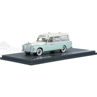 👉 Modelauto matrix wit resin Mercedes-Benz 300D W189 Visser - schaal 1:43 51302051009