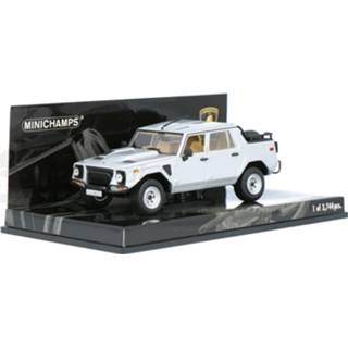 👉 Modelauto ichamps zilver Die-Cast Lamborghini LM002 - schaal 1:43 4012138052352