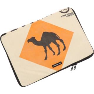 👉 Laptophoes active mannen 15 inch van gerecyclede cementzakken - Manoa kameel 8719743366435