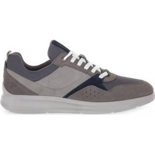 👉 Sneakers male grijs