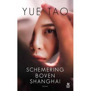 👉 Schemering boven Shanghai