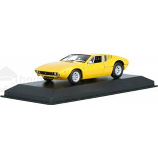 👉 Model auto Die-Cast ichamps mannen geel DeTomaso Mangusta - Modelauto schaal 1:43 4012138149137