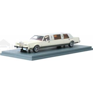 👉 Model auto resin neo wit Lincoln Town Car Limousine - Modelauto schaal 1:43 874250453363