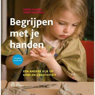 👉 Begrijpen met je handen - Annet Weterings, Sabine Plamper (ISBN: 9789036826860) 9789036826860