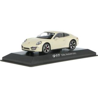 👉 Model auto Porsche 911 (991) 