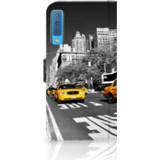 👉 Flipcover Samsung Galaxy A7 (2018) Flip Cover New York Taxi 8718894777497