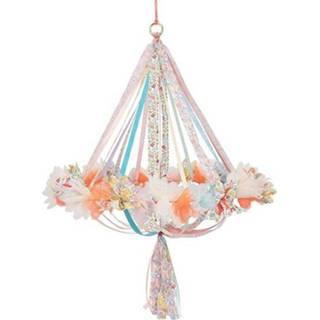 👉 Kroonluchter active Meri decoratie - liberty 9781534028050