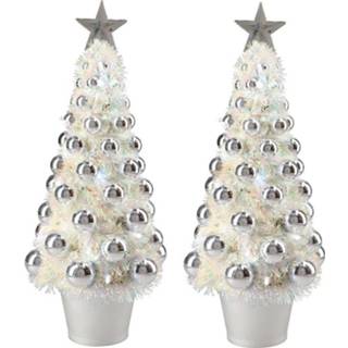 👉 Kunstkerstboom zilver 2x stuks kunstkerstbomen compleet met lichtjes en ballen 40 cm