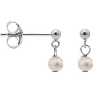 👉 Zilveren oorhanger witte parel active Oorhangers met | Karma Jewelry