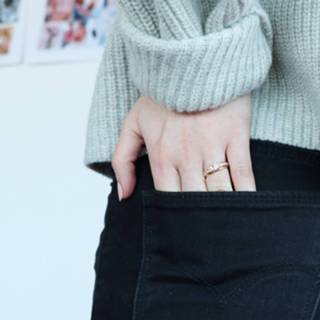 👉 14 Karaat geelgouden ring met zirkonia