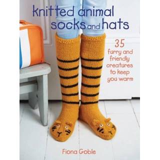 👉 Sock engels Knitted Animal Socks and Hats 9781782496403