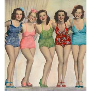 👉 Fotobehang vlies multikleur vrouwen Dimex Charming Ladies 225x250cm 3-banen 8592900122576