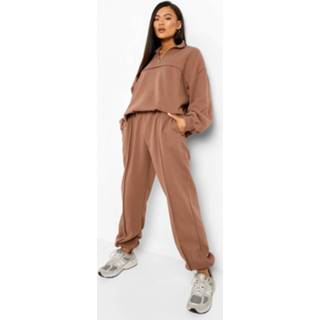 👉 Oversized Trainingspak Met Korte Rits En Zoom Detail, Chocolate