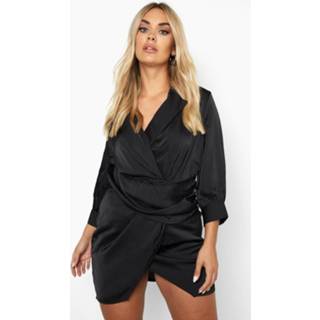 👉 Plus Platgeslagen Satijnen Wikkel Blouse Jurk, Black