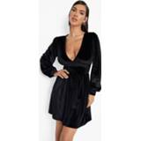 👉 Fluwelen Skater Jurk Met Laag Decolleté, Black