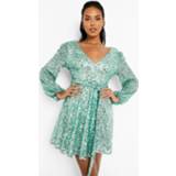 👉 Skater Jurk Met Pailletten, Laag Decolleté En Shirtmouwen, Sage