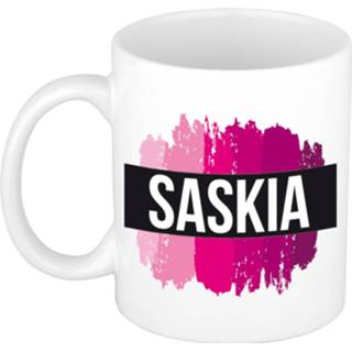 👉 Beker roze vrouwen Naam cadeau mok / Saskia met verfstrepen 300 ml