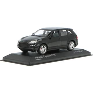 👉 Model auto Porsche Cayenne GTS - Modelauto schaal 1:43 4012138081550