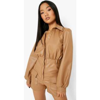 👉 Petite Pu Romper Met Zak Detail En Lange Mouwen, Camel