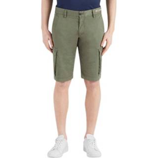 👉 Bermuda male groen