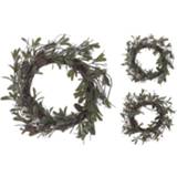 👉 Kerstversiering olijfgroen Homestyle Krans Met Blad En Bessen - 50x50x15 cm 8719987658624