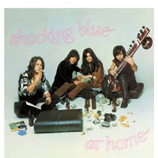 👉 Blauw roze vinyl red bullit Shocking Blue - At Home Limited Edition Pink LP 8719262020375