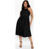 👉 Plus Plisse Midi Skater Jurk, Black