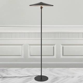 👉 Vloerlamp zwart metaal warmwit a+ Maria Berntsen LED Balance, dimmer geïntegreerd