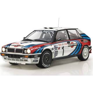 👉 Italeri 1/12 Lancia Delta HF Intergrale 16v