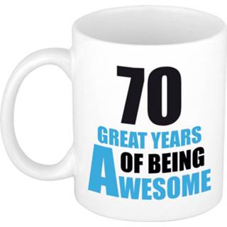 👉 Beker wit blauw keramiek multikleur 70 Great Years Of Being Awesome Cadeau Mok / En - Feest Mokken 8720276882118