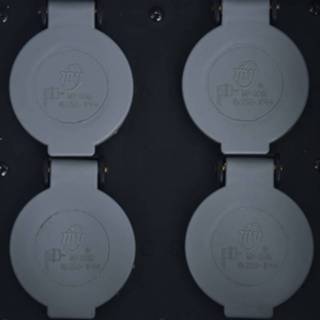 👉 Buitenstopcontact grijs active 4 ingangen afstandsbediening polyresin 8719883762357