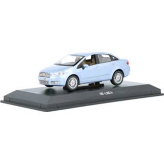 👉 Modelauto Fiat Linea - schaal 1:43 3551097704007