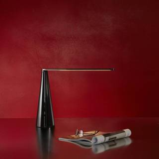 👉 Tafel lamp aluminium warmwit glanzend Brian Sironi a+ zwart Martinelli Luce Elica LED tafellamp,