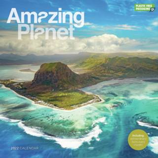 👉 Kalender One Size meerkleurig Natuurgebieden 2022 Amazing Planet 30 cm incl. 2 zelfklevende ophanghaken - Maandkalenders/jaarkalenders Wandkalenders 8720576425367