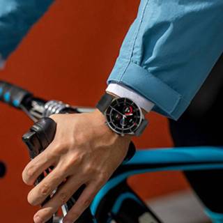 👉 Smartwatch roze aluminium zwart Valante Luxe Sport 8720387720378