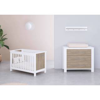 👉 Babybed gelakte meubelplaat eiken One Size Color-Wit baby's wit Cabino Babykamer Noel 2 delig - & Commode Verstelbare bodem Wit/Eiken 8719497228607