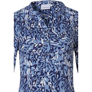 👉 'animal chic fashion' hemelsblauw, wit & donkerblauw katoenen dames nachthemd met knoopjes en lange mouwen in een all-over verfijnd 'animal chic fashion' patroon