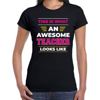 Shirt active vrouwen zwart An awesome trainer / een geweldige cadeau t-shirt voor dames