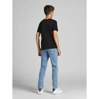 👉 T-shirt