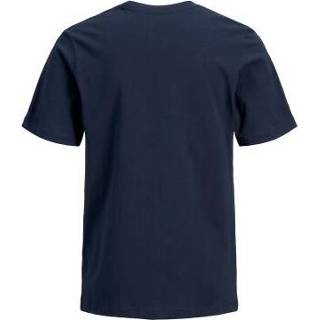 👉 T-shirt